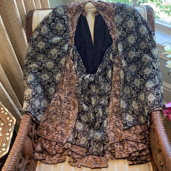 2X HOST PIC FREE PEOPLE GABI FLORAL PRINT TUNIC/DRESS BLACK MULTI KNOCKOUT PIECE - Picture 12 of 16